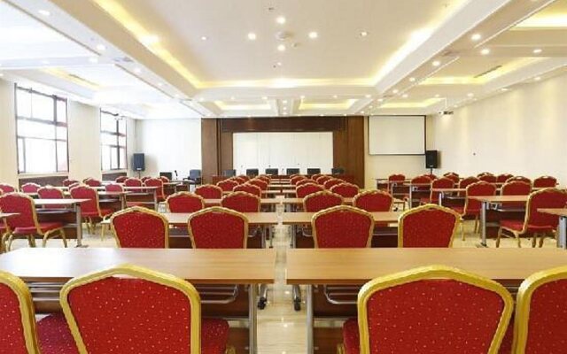 GreenTree Inn LanZhou YanBei Road United University Express Hotel