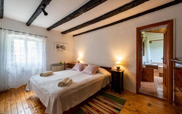 Village Family House Ranka