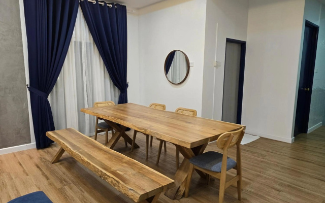 Homestay Kuantan Casa Yara, 2 Storey Corner House - photo 1