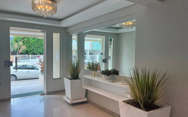 043 - Apto aconchegante na praia de Bombas