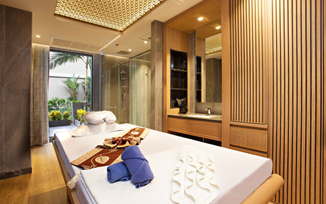 Le Meridien Khao Lak Resort & Spa