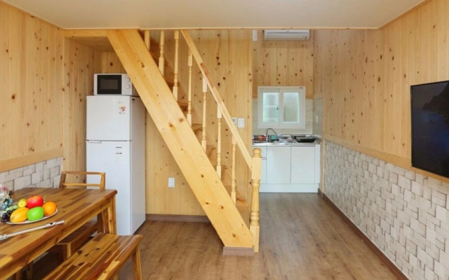 Ulsan Matryoshka Pension