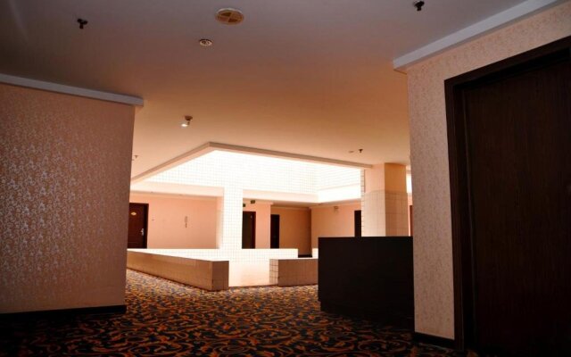 Longsheng Hotel
