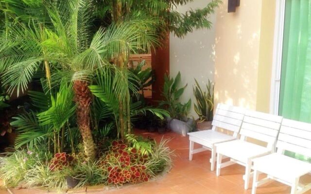 Baan Meesri Serviced Residence