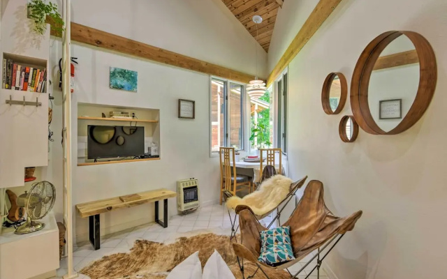 Tree-lined Robbinsville Studio, Near Trails!