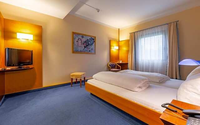 Axxe Hotel Dresdner Tor