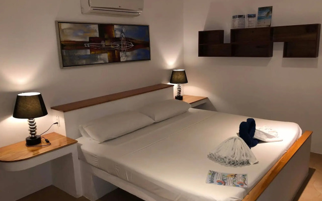 Parrot Resort Moalboal