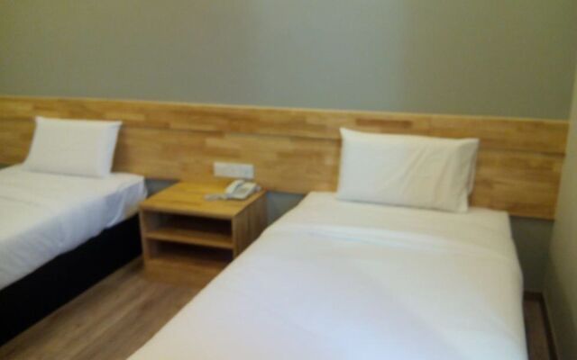 Hotel Suria 18