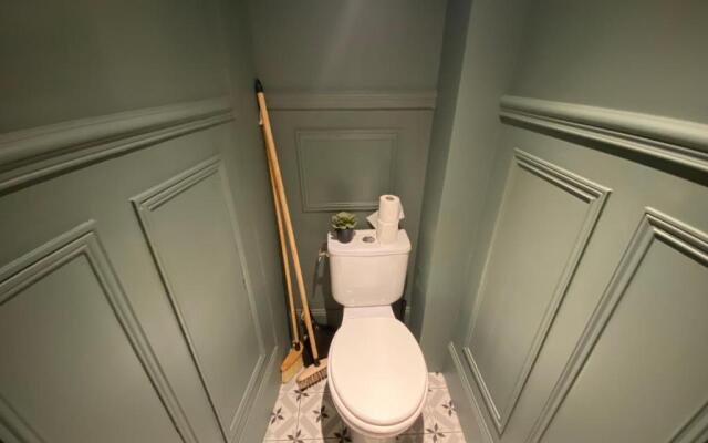 Joli studio avec mezzanine