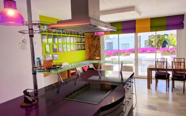 Alcazaba Beach Apartment 3302
