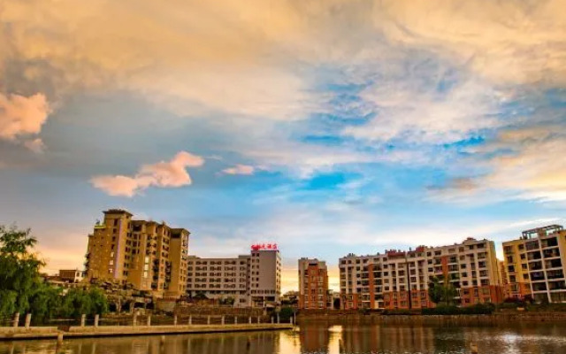 Longhuyuan Hostel