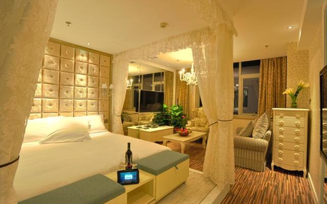 Bailing International Apartment Hotel