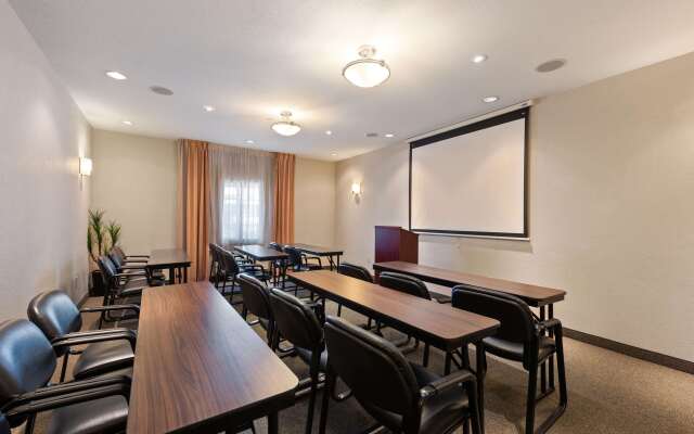 Extended Stay America Suites Houston IAH Airport