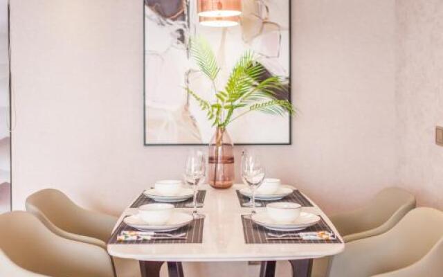 Xi'an Beilin·Yongning Gate· Locals Apartment 00141230
