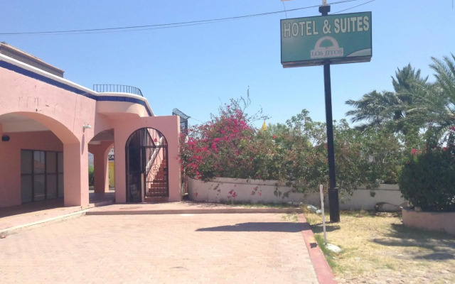Los Jitos Hotel & Suites