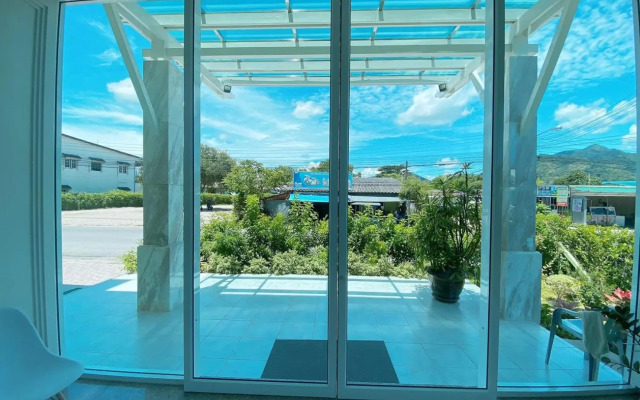 Greenish Ranong Hotel