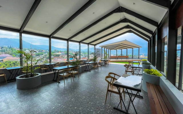 Samara Resort