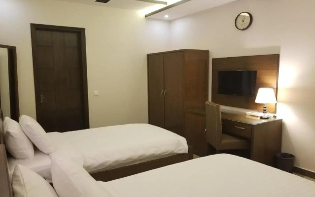 Zifan Hotel & Suites