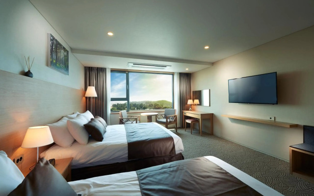 Benikea Jungmun Hotel