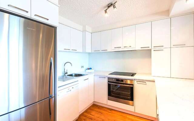 South Perth Deluxe Apartment