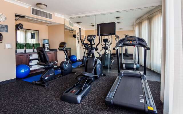 Best Western Plus Avita Suites
