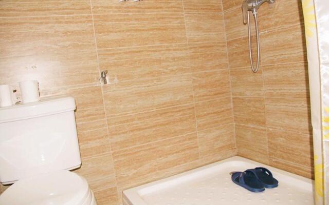 Ruicheng Apartment