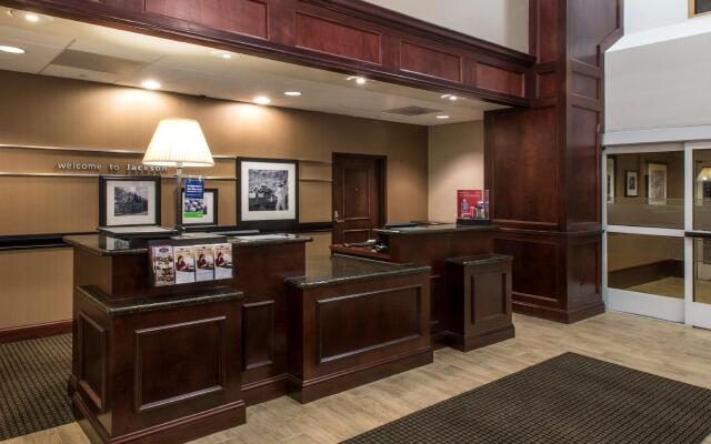 Hampton Inn & Suites Jackson