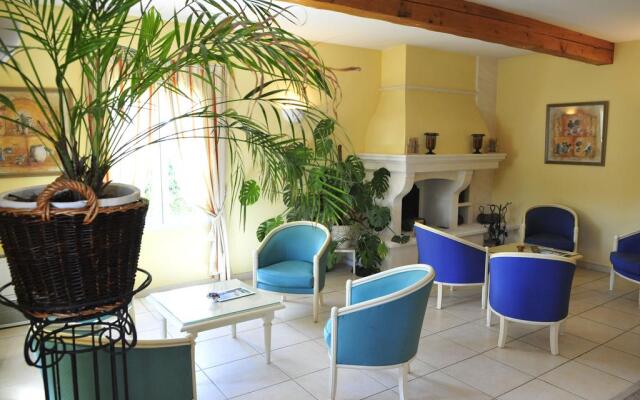 ResidHotel Golf Grand Avignon