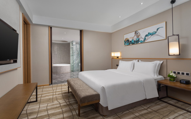 Holiday Inn Chengdu Airport by IHG