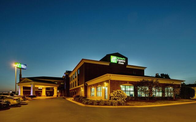 Holiday Inn Express & Suites Morris, an IHG Hotel