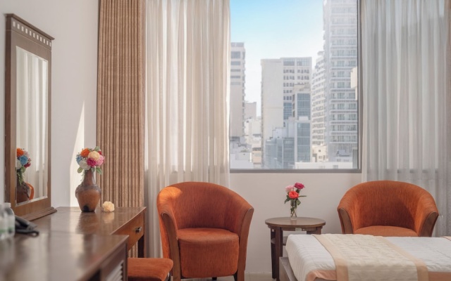 Holiday Central Nha Trang – Guest Rooms – Nha Trang