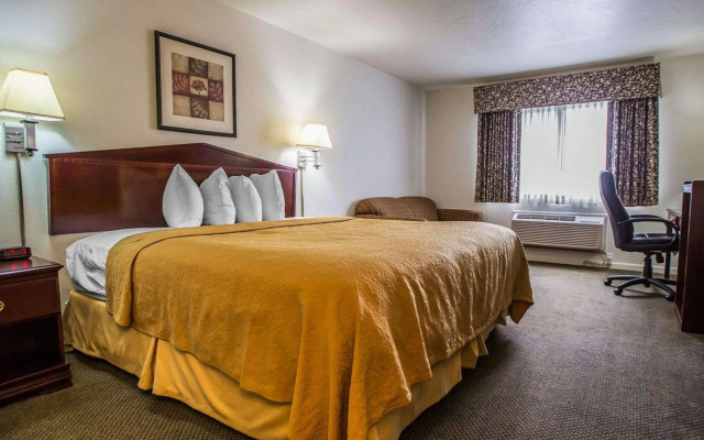 Quality Inn Peru near Starved Rock State Park