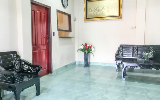 RedDoorz @ Jalan Gelanggang Remaja Waena Jayapura