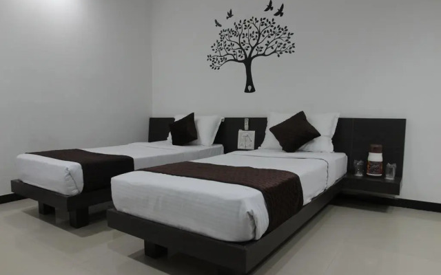 Hotel Sapphire