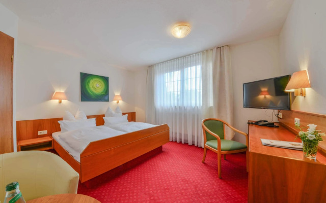 Mayers Waldhorn Hotel