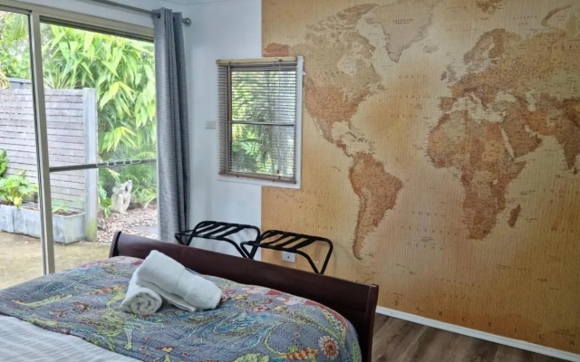 Swanway family holiday home - 15 min walk to beach, seconds to lake – Guest Rooms – Culburra Beach