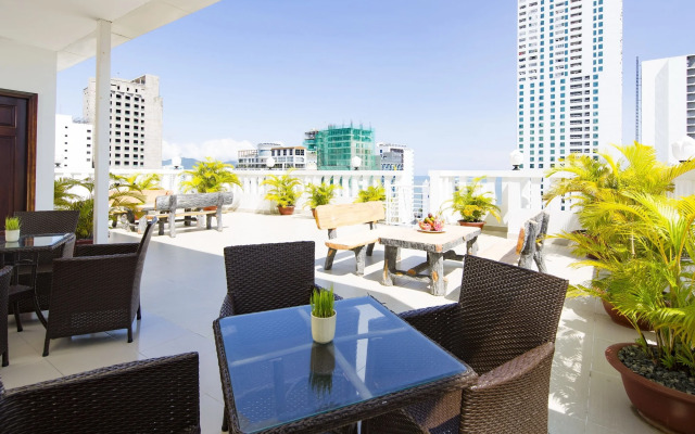 Galliot Hotel Nha Trang