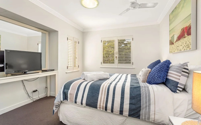 Whitesands 501 – Guest Rooms – Forster