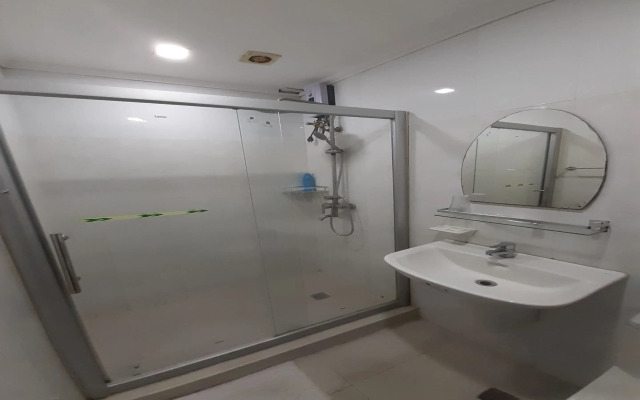 OYO 700 Pj Inn Hotel