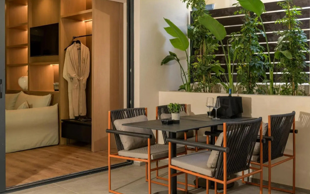 Evanik Chic Hotel
