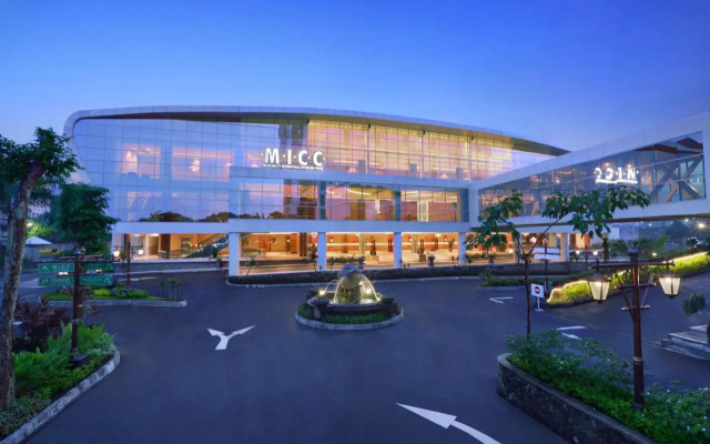 The Alana Hotel & Convention Center