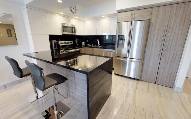 19370 Collins Ave # 426