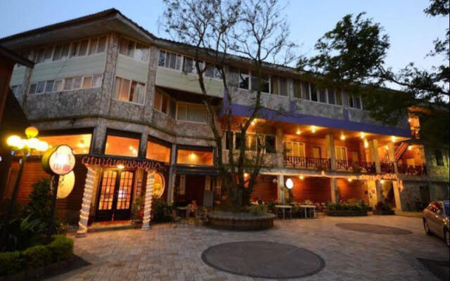 Cirrus Spa Villa