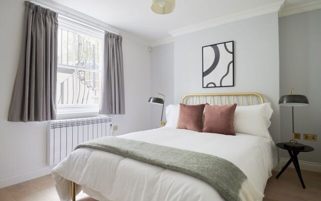 Sonder Kensington Town House