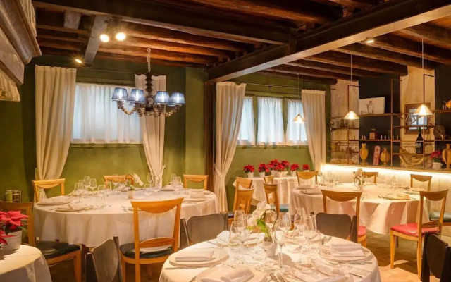 Hotel Donna Lucia