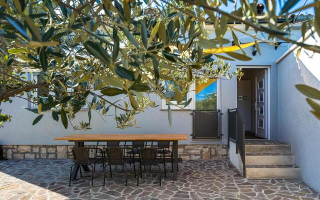 Holiday House Chill Out Loborika, Pula 6 Persons