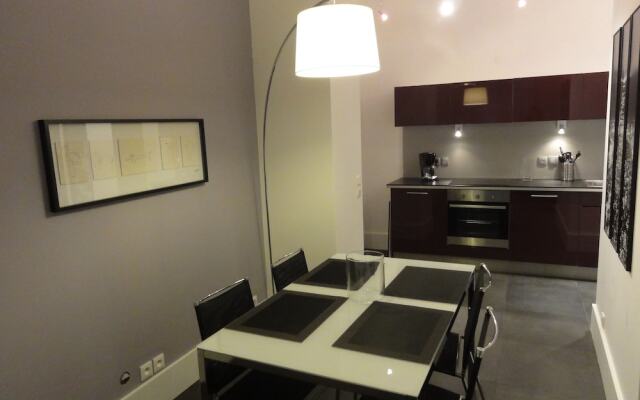 Paris Authentic Appartements Tour Eiffel