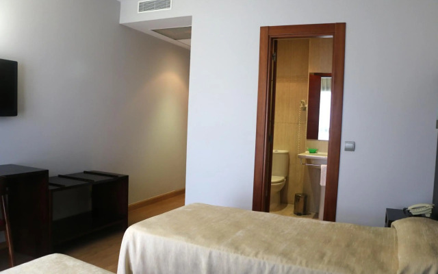 Hotel 44