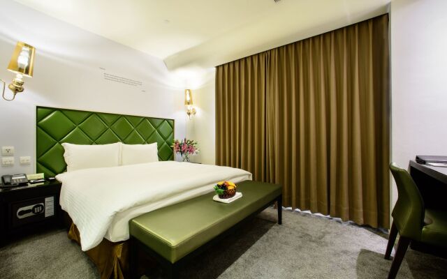 Stay Hotel - Taichung Yizhong