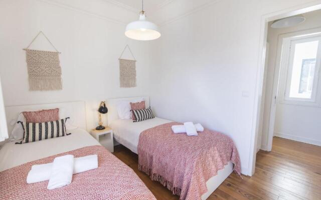 Lovelystay - Bonsai Light And Comfort Flat